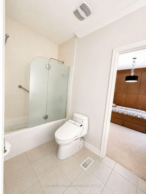 Photo 25 at 4 John Weddell Avenue, Sharon, East Gwillimbury