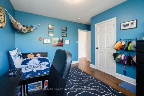 Photo 29 at 63 Orkney Crescent, Rosethorn, Toronto