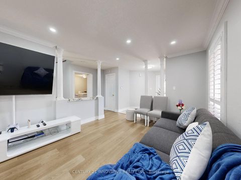 Photo 5 at 336 St Joan Of Arc Avenue, Maple, Vaughan