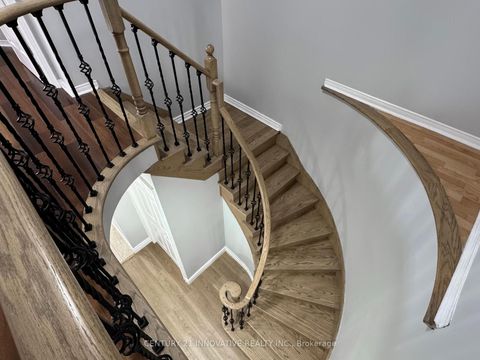 Photo 18 at 336 St Joan Of Arc Avenue, Maple, Vaughan