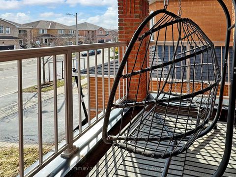 Photo 33 at 336 St Joan Of Arc Avenue, Maple, Vaughan