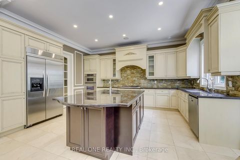 Photo 8 at 249 Holmes Avenue, Willowdale East, Toronto