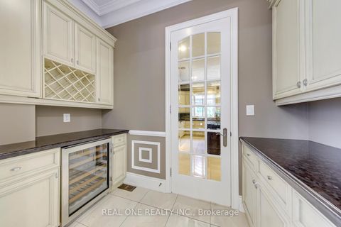 Photo 10 at 249 Holmes Avenue, Willowdale East, Toronto