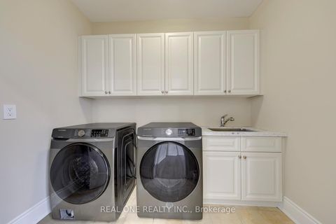 Photo 33 at 249 Holmes Avenue, Willowdale East, Toronto