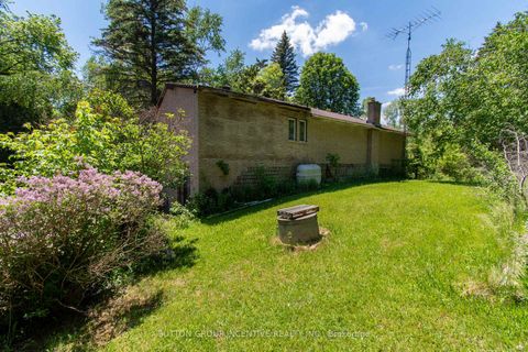 Photo 4 at 2110 Killarney Beach Road, Rural Innisfil, Innisfil