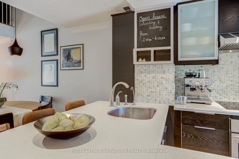 Photo 9 at 19 Wax Myrtle Way, Don Mills, Toronto