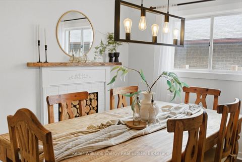Photo 9 at 904 Southgate Drive, Donevan, Oshawa