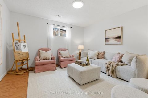 Photo 26 at 904 Southgate Drive, Donevan, Oshawa