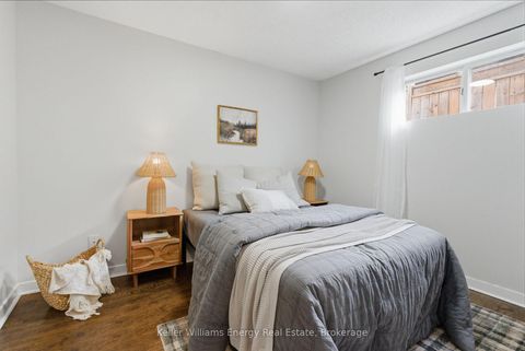 Photo 29 at 904 Southgate Drive, Donevan, Oshawa