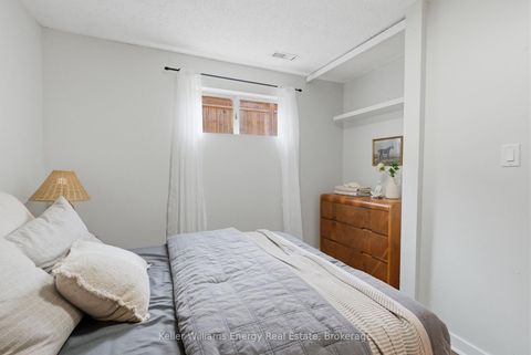 Photo 30 at 904 Southgate Drive, Donevan, Oshawa