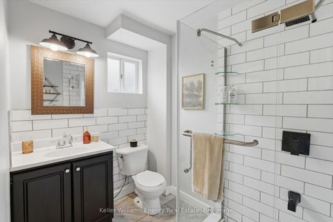 Photo 31 at 904 Southgate Drive, Donevan, Oshawa