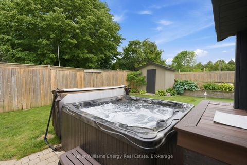 Photo 39 at 904 Southgate Drive, Donevan, Oshawa