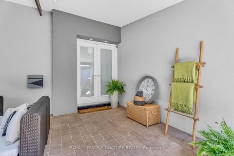 Photo 4 at 17 Kestell Lane, Donalda, Toronto
