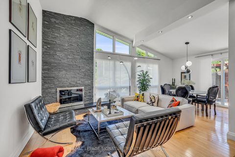 Photo 8 at 17 Kestell Lane, Donalda, Toronto