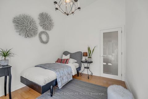 Photo 19 at 17 Kestell Lane, Donalda, Toronto