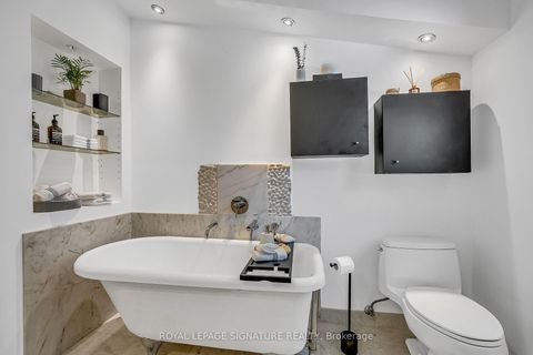 Photo 23 at 17 Kestell Lane, Donalda, Toronto