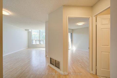 Photo 12 at 310 - 897 Sheppard Avenue, Clanton Park, Toronto