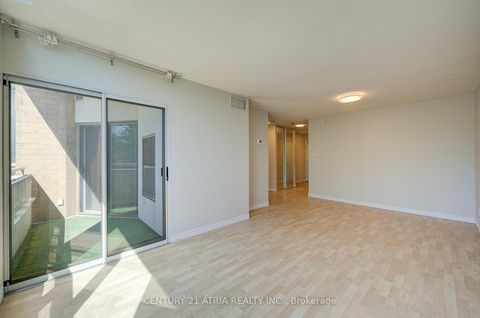 Photo 15 at 310 - 897 Sheppard Avenue, Clanton Park, Toronto