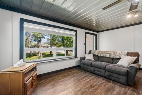 Photo 7 at 972 Gilmore Avenue, Lefroy, Innisfil