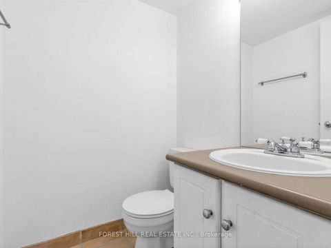 Photo 27 at 2313 - 633 Bay Street, Bay Street Corridor, Toronto
