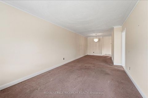 Photo 6 at 65 Magellan Drive, Jane Heights, Toronto