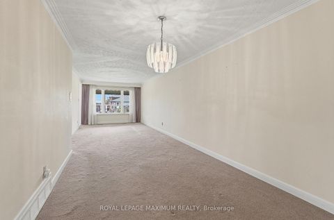 Photo 9 at 65 Magellan Drive, Jane Heights, Toronto