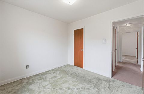 Photo 17 at 65 Magellan Drive, Jane Heights, Toronto