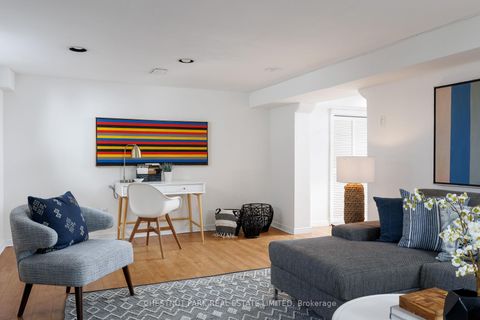 Photo 39 at 264 Oriole Parkway, Eglinton, Toronto