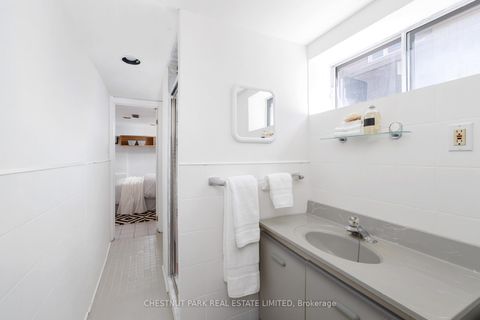 Photo 42 at 264 Oriole Parkway, Eglinton, Toronto