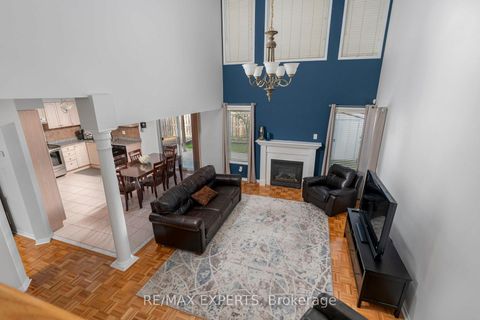 Photo 20 at 31 Monteith Crescent, Maple, Vaughan
