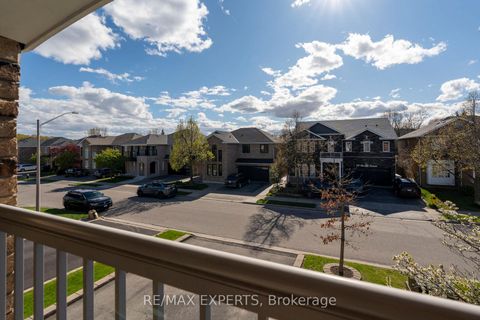 Photo 30 at 31 Monteith Crescent, Maple, Vaughan