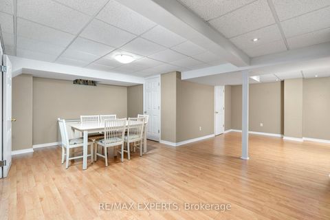 Photo 42 at 31 Monteith Crescent, Maple, Vaughan