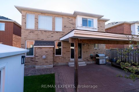 Photo 49 at 31 Monteith Crescent, Maple, Vaughan