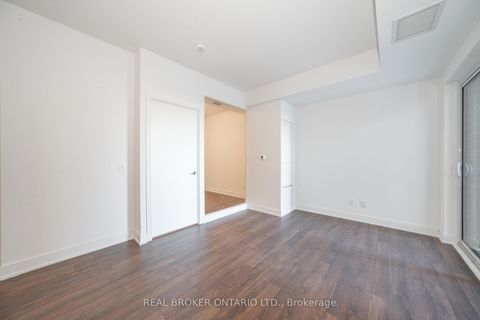 Photo 9 at 327 - 1350 Ellesmere Road, Bendale, Toronto