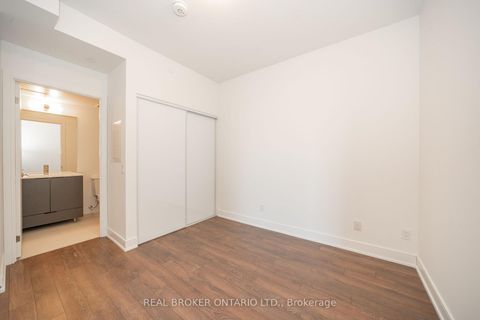 Photo 11 at 327 - 1350 Ellesmere Road, Bendale, Toronto