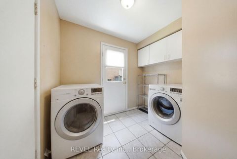 Photo 14 at 150 Fallingbrook Street, Pringle Creek, Whitby
