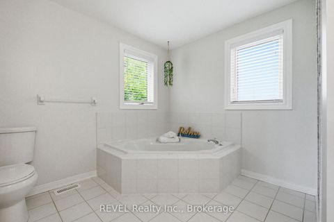 Photo 19 at 150 Fallingbrook Street, Pringle Creek, Whitby