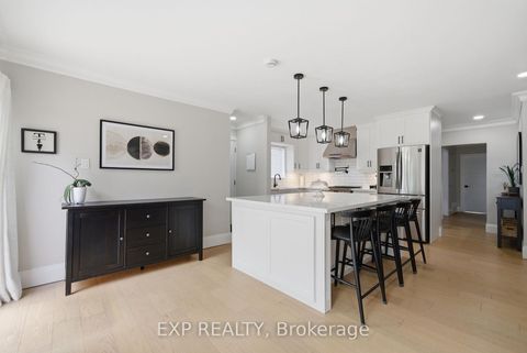 Photo 5 at 21 Canzone Drive, Bendale, Toronto