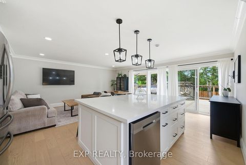 Photo 7 at 21 Canzone Drive, Bendale, Toronto