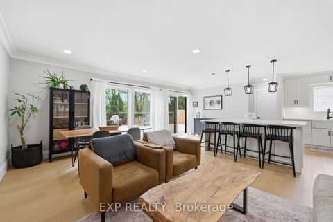 Photo 9 at 21 Canzone Drive, Bendale, Toronto