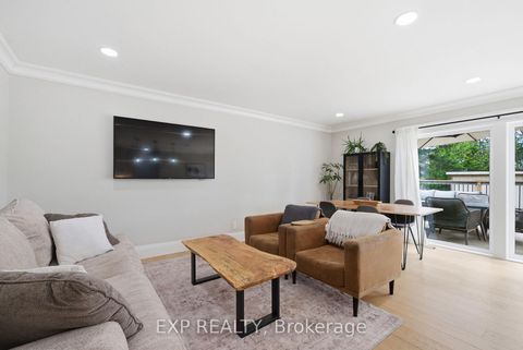 Photo 10 at 21 Canzone Drive, Bendale, Toronto