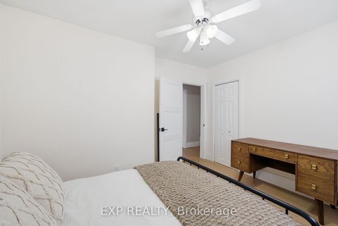 Photo 15 at 21 Canzone Drive, Bendale, Toronto