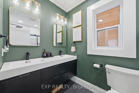 Photo 18 at 21 Canzone Drive, Bendale, Toronto