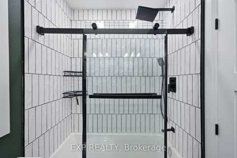 Photo 19 at 21 Canzone Drive, Bendale, Toronto