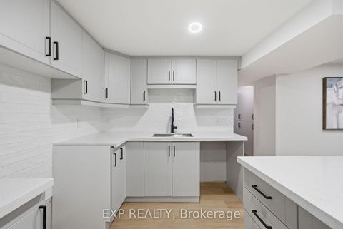 Photo 21 at 21 Canzone Drive, Bendale, Toronto