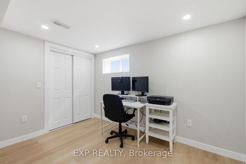 Photo 27 at 21 Canzone Drive, Bendale, Toronto