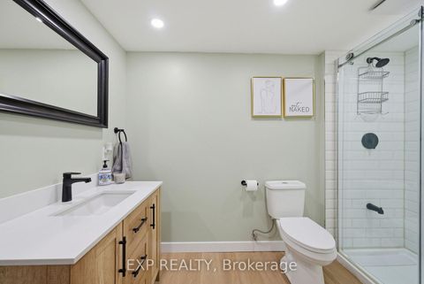 Photo 28 at 21 Canzone Drive, Bendale, Toronto