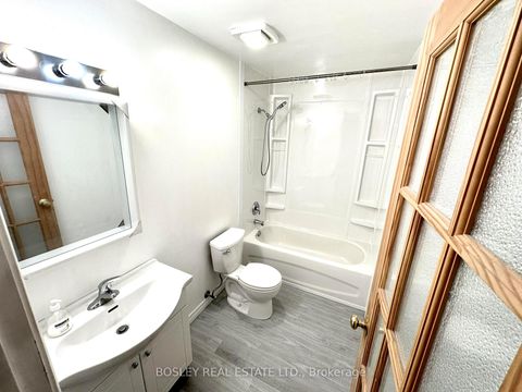 Photo 16 at 2963 Dundas Street W, Junction Area, Toronto
