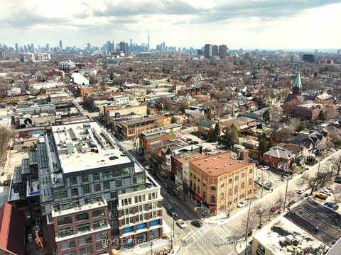 Photo 27 at 2963 Dundas Street W, Junction Area, Toronto