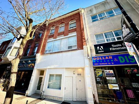 Photo 29 at 2963 Dundas Street W, Junction Area, Toronto